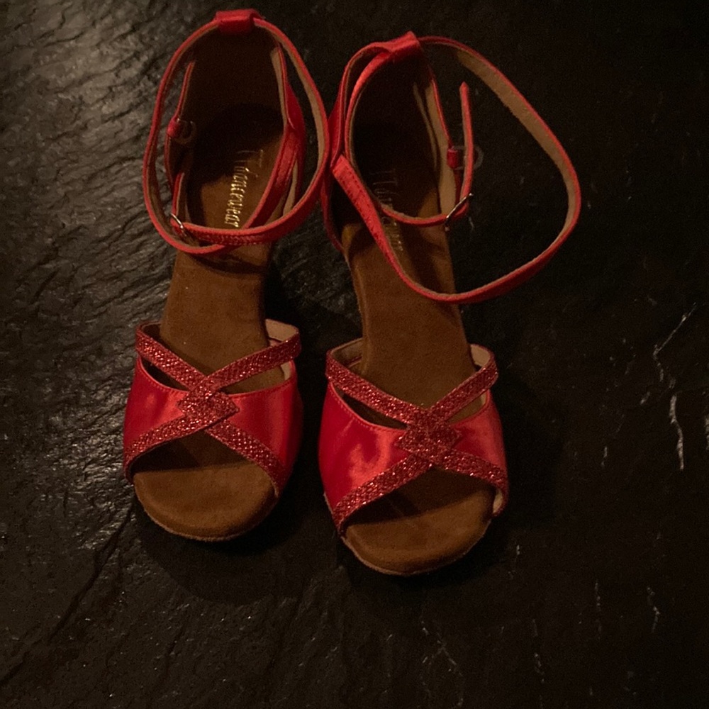 Size 7 TT dancewear